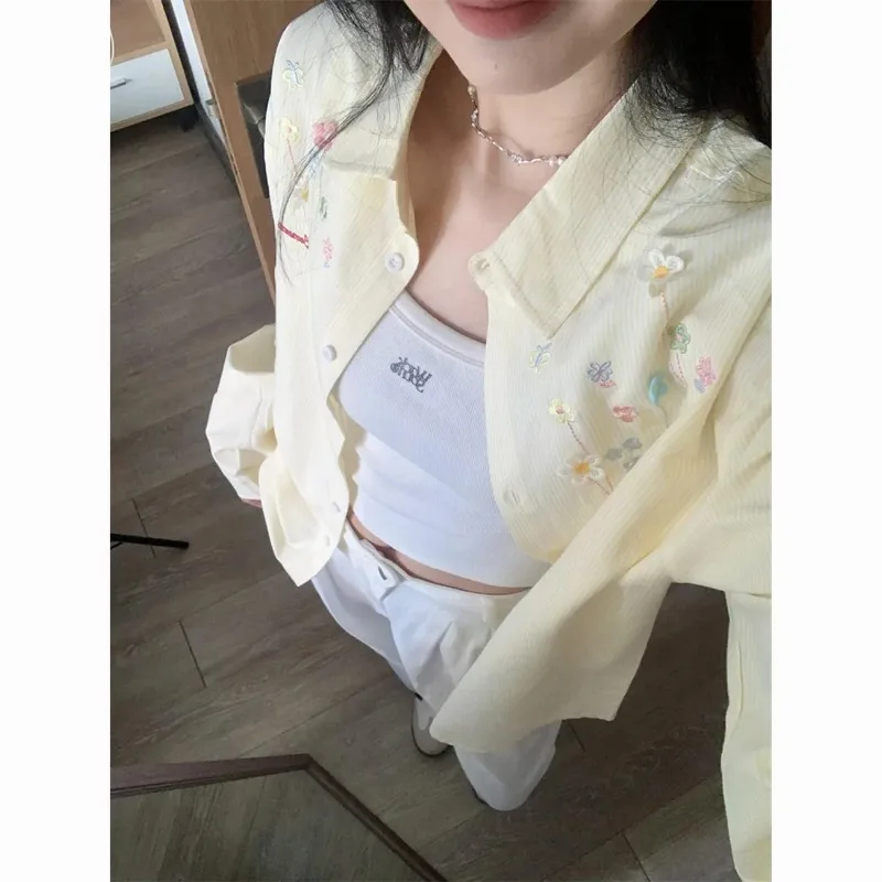 

Women's Floral Embroidered Cropped Shirt Striped Button Down Blouse with Long Sleeves