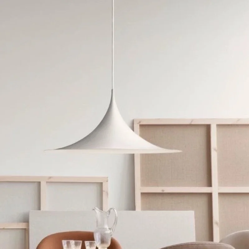 Modern Metal Horn Shaped Black White Ceiling Hanging Lamp Art Caf É Dining Table Bar Counter Shop Minimalist Creative Chandelier