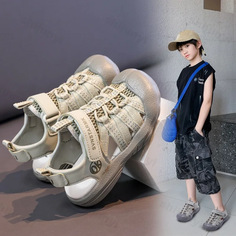 

Полые дышащие спортивные повседневные сандалии для мальчиков, лето 2024, модная трендовая удобная обувь с сеткой, детские уличные пляжные сандалии