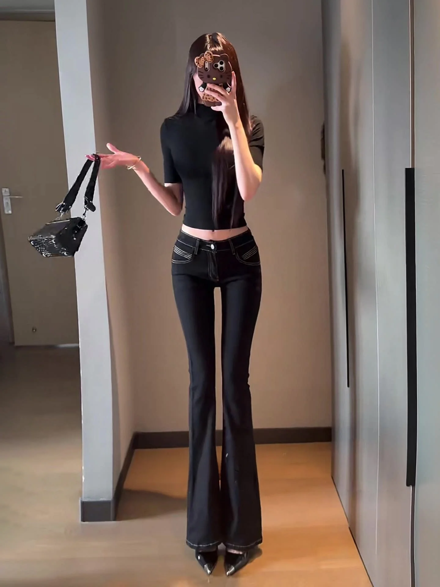 

Сексуальные американские джинсы-клеш для женщин: эластичные, с эффектом подтяжки ягодиц, облегающие, в пол, из хлопкового стрейч-денима, весенние