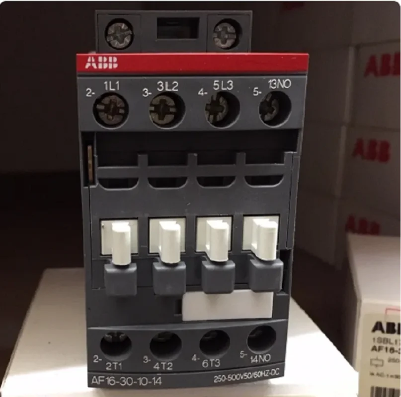 

ABB 3-ploe contactors AF series AC/DC 1NC or 1NO 50HZ/60HZ DC 24V~500V 16A 7.5kw AF16-30-10(1NO) AF16-30-01(1NC)