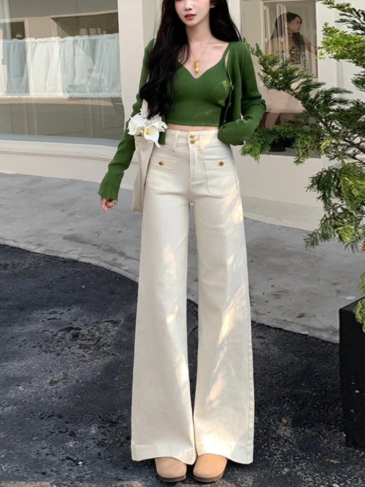 Classic gold buckle patch pocket non stick leg micro flared pants 2025 summer high waist slimming and drape jeans