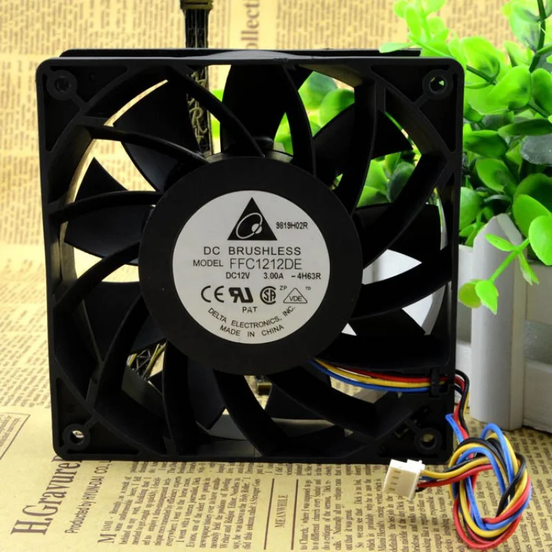 Ffc1212th 12cm 12V 2.4A Fan PWM Intelligent Speed Control