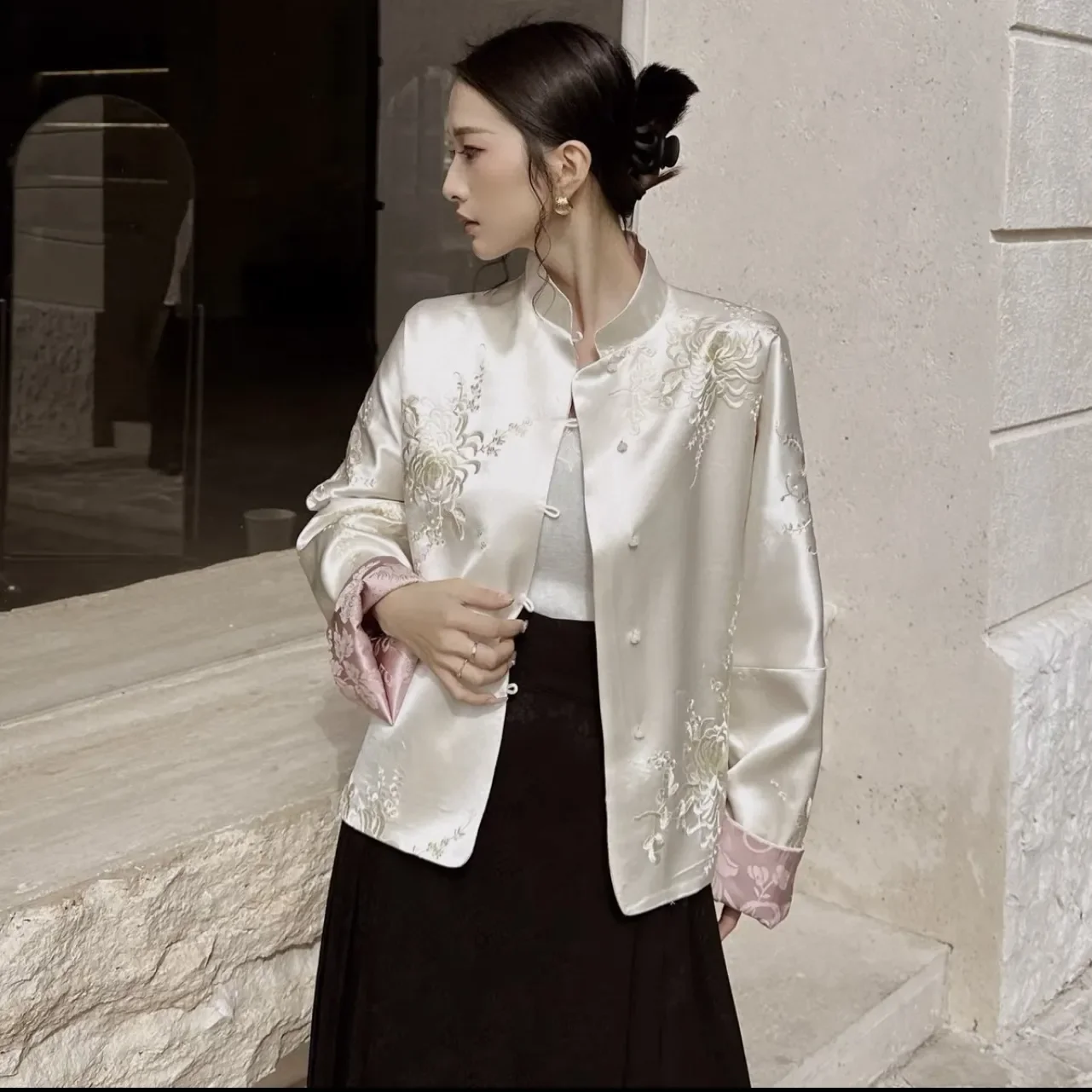 

Double Wear Acetic Acid Embroidered National Jacket Outwear Women 2025 Spring Autumn New High-End Loose Chinese Collar Tang Top