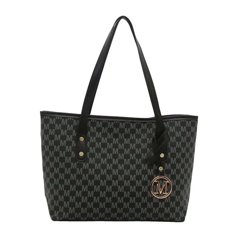 2025 حقيبة نسائية جديدة ذات سعة كبيرة M تحقق نمط متعدد الاستخدامات تصميم صغير حقيبة كتف للركاب #5