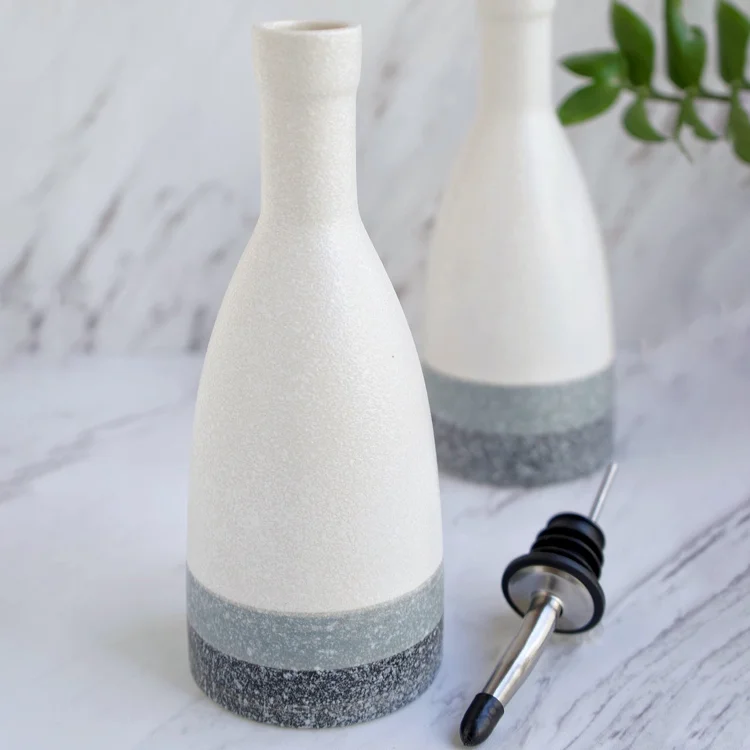 Nordic household soy sauce and vinegar seasoning bottle speckled ceramic oil bottle dispenser for kitchen