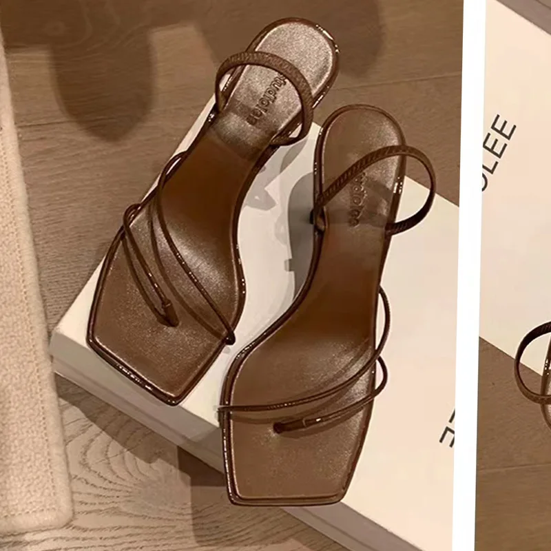 

2026 Women's French Style Square Toe Thong Sandals Thin Strap Kit ten Heel Mules For Elegant Occasions