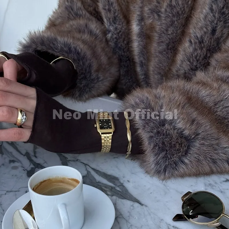 Neo Mint Iconic Brand Fashion Cropped Faux Fur Coat Women 2025 Autumn Short Eco Fox Fur Jacket Chic Street Girls Fluffy Overcoat