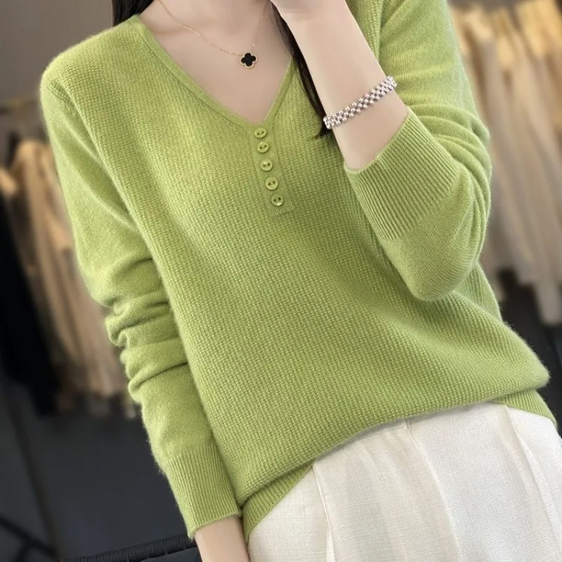 

Autumn Winter Women Sweater V-neck Buttons Warm Pullovers Autumn Winter Knitted Bottoming Shirts Solid Korean Fashion Jumpers