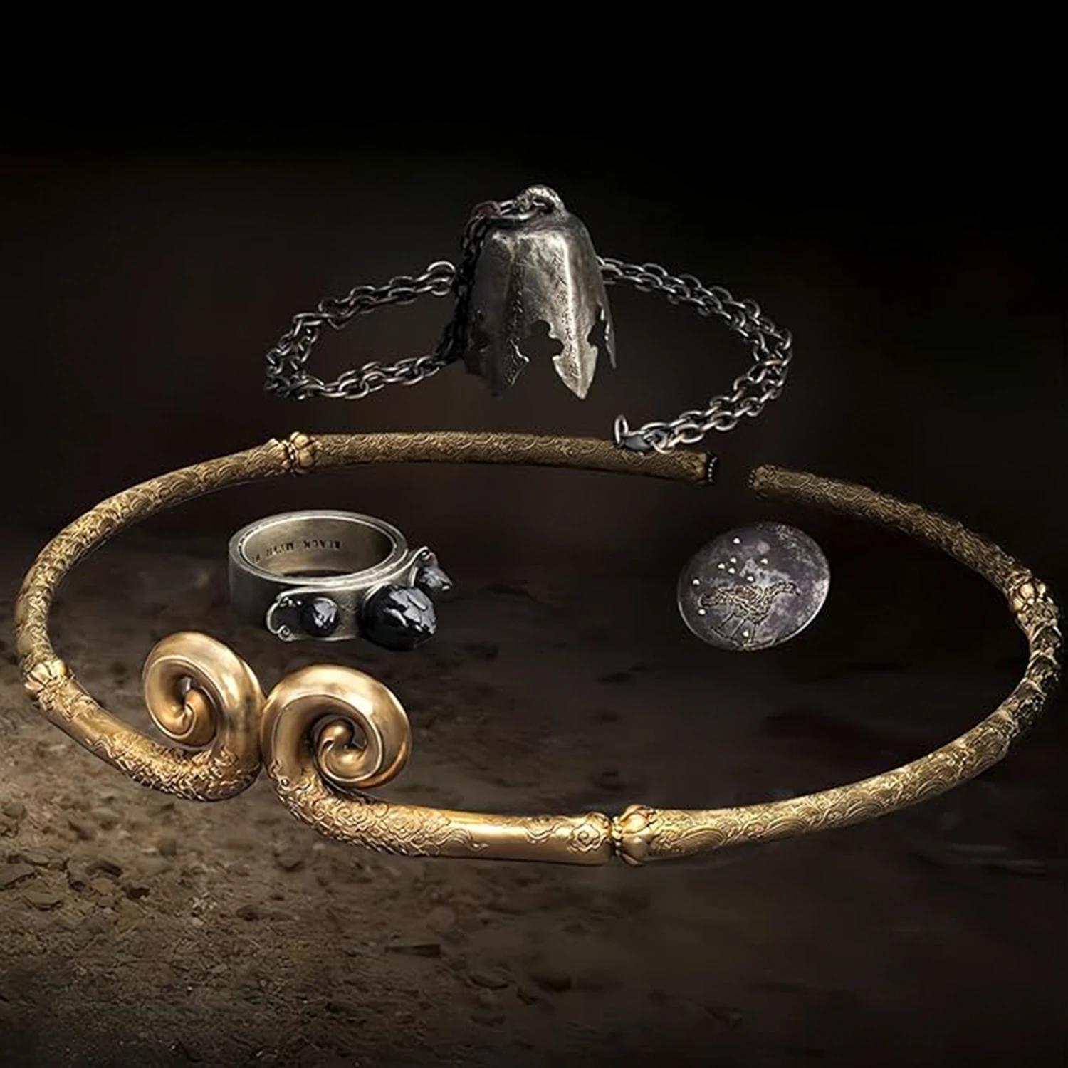 

Custom Black Myth Wukong Mythical Ornament Game Periphery Handmade Necklace Ring Badge Gold Hoop Sun Wukong Collection Sets