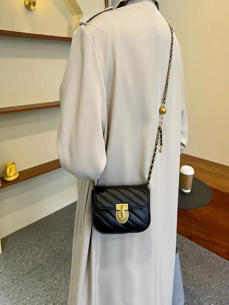 bolsa-de-mao-bordada-faion-com-corrente-para-mulheres-bolsa-de-ombro-Unica-com-padrao-geometrico-para-uso-diario