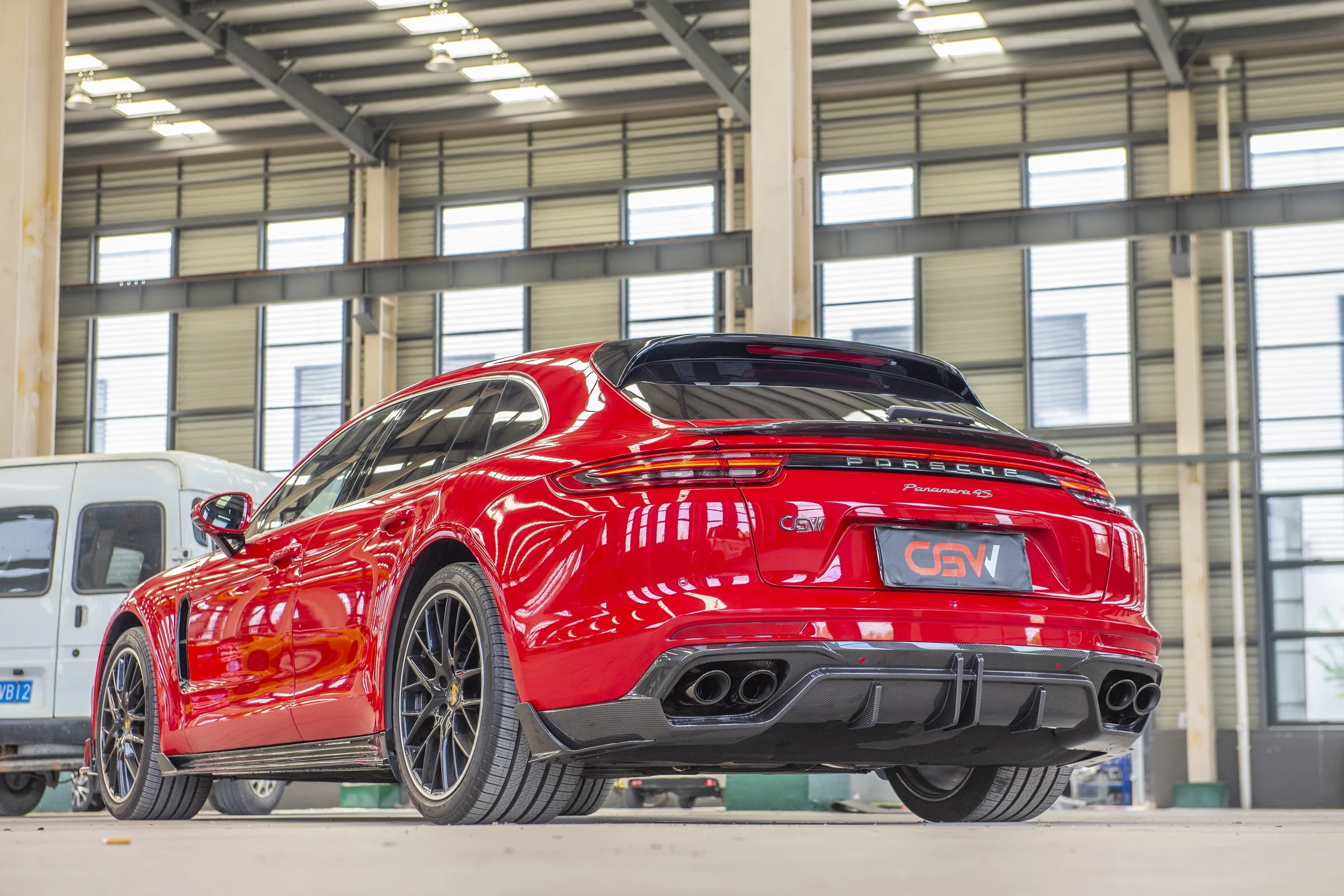 Faldones laterales de cubierta de motor de capó de fibra de carbono seca para Porsche Panamera 971 2.9T