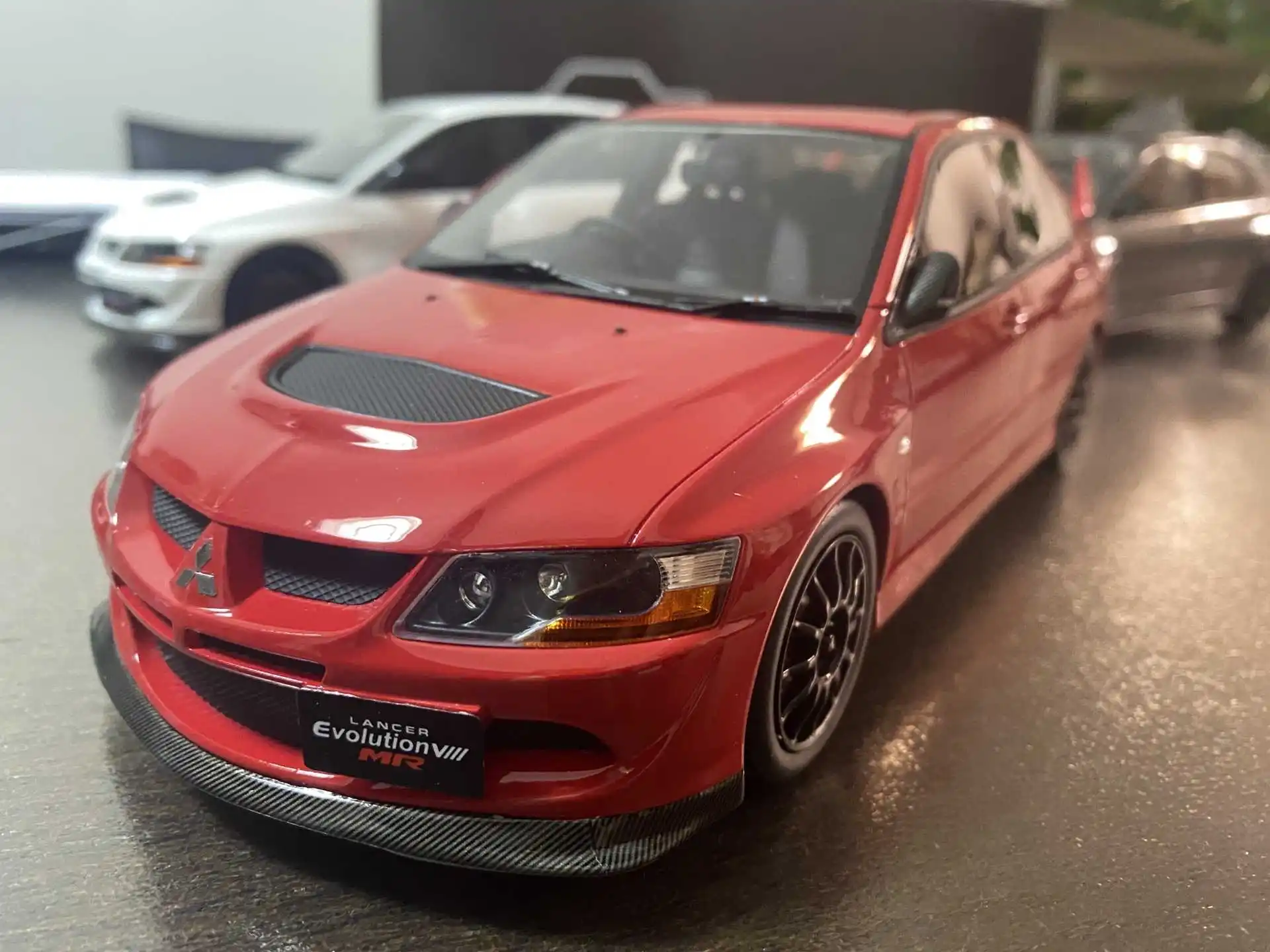 OTTO 1:18 Lancer Evolution VIII Evo 8 MR Red FQ400 Limited to 300 Pieces Simulation Resin Static Car Model Toys Gift