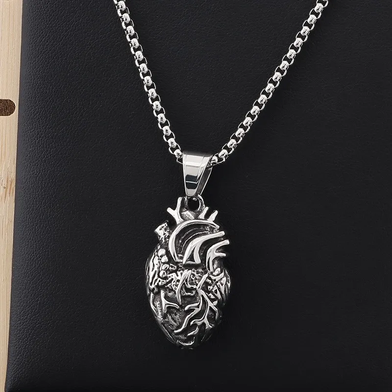 Personality Punk Quality 18K Gold Plated Titanium Steel Anatomical Heart Pendant Necklace for Men Creative Jewelry