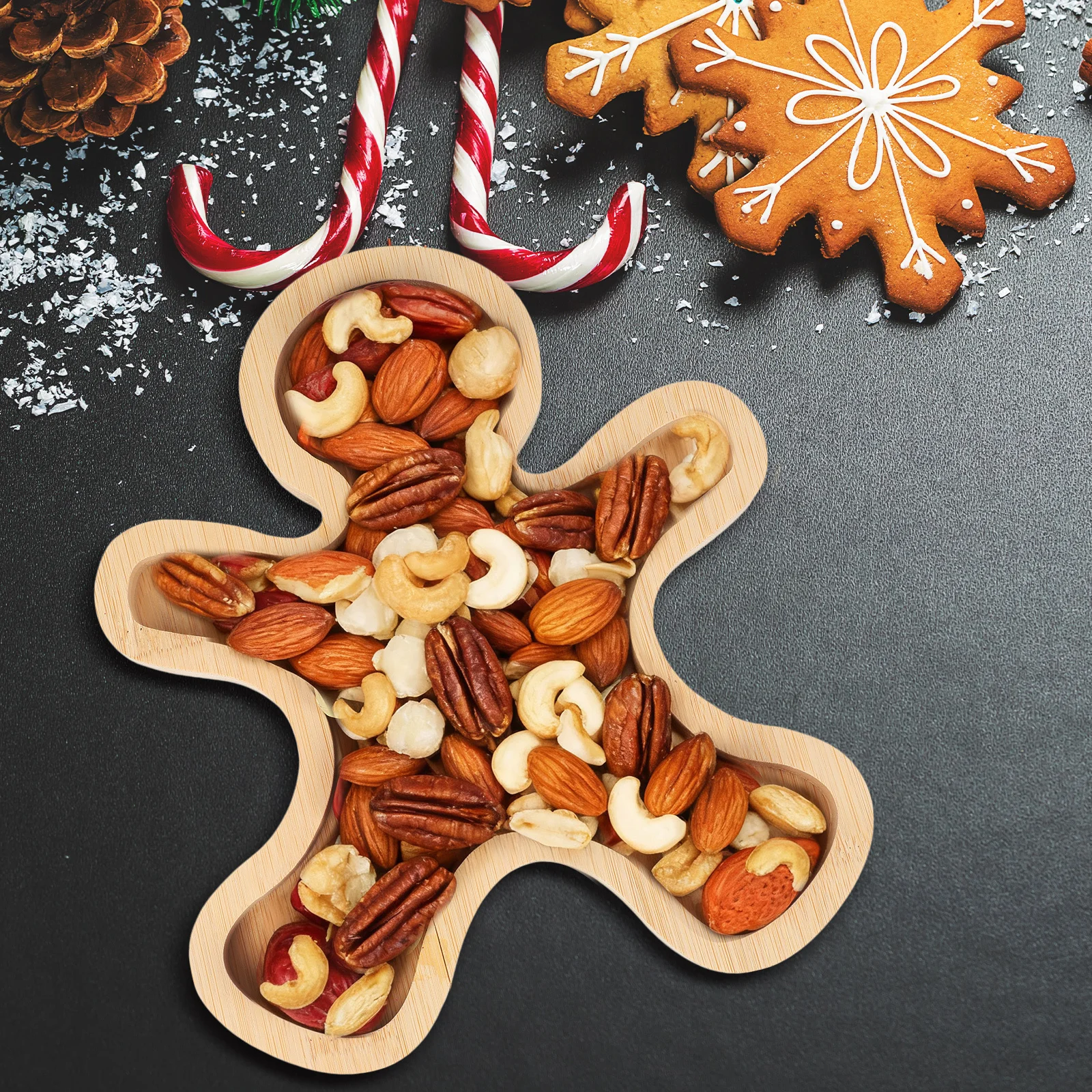 

Festive Bamboo Gingerbread Man Tray Multifunctional Serving Platter for Holiday Treats Snacks and Home Decoration Elegant Design