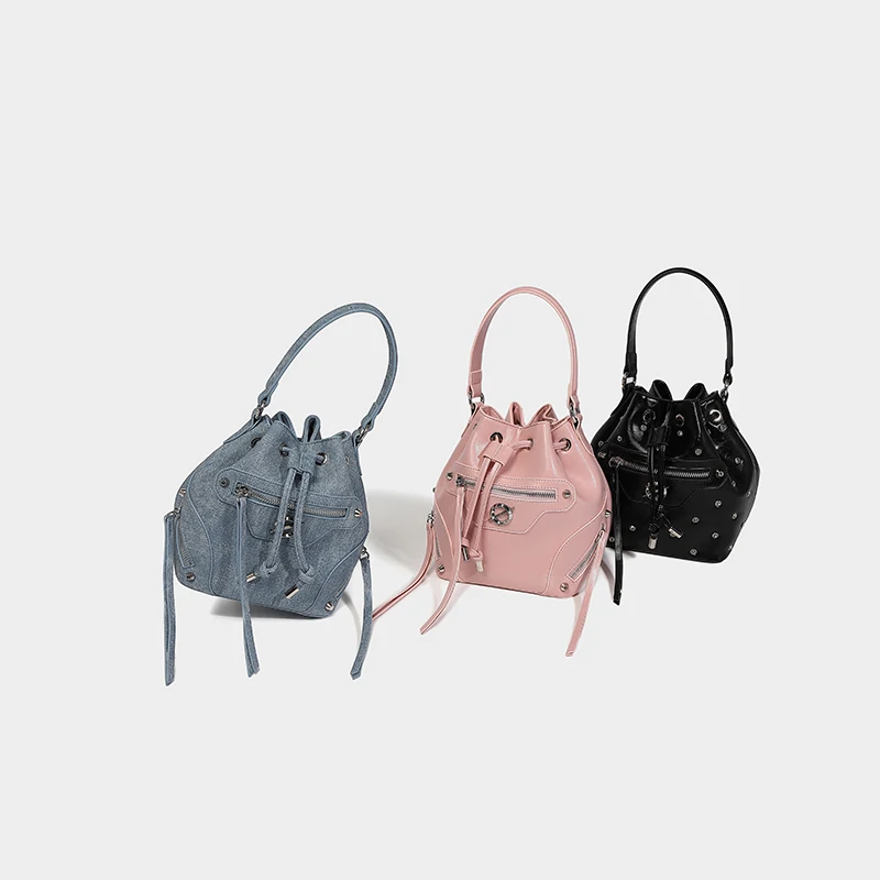 

2024New High-quality Trendy Fashion Handbag Small Cute And Exquisite Versatile Bucket Bag Niche Design Drawstring Bag Travel Bag