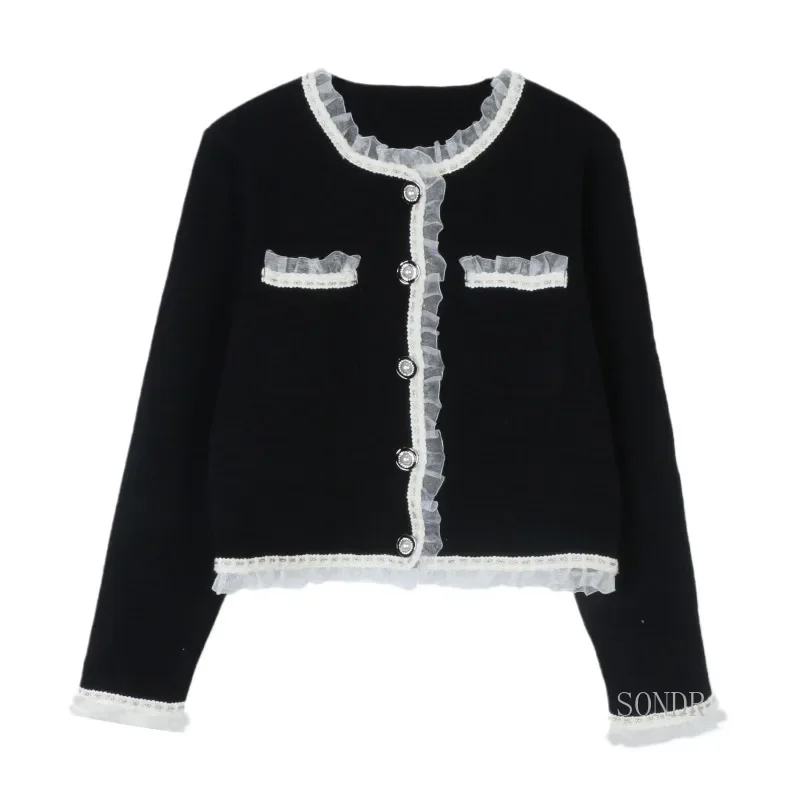 High Fashion Black Cardigan with Lace Trim 2024 Autumn Winter Cropped Knitted Cardigan Lace Pearl Buckle Round Neck Sweater Coat