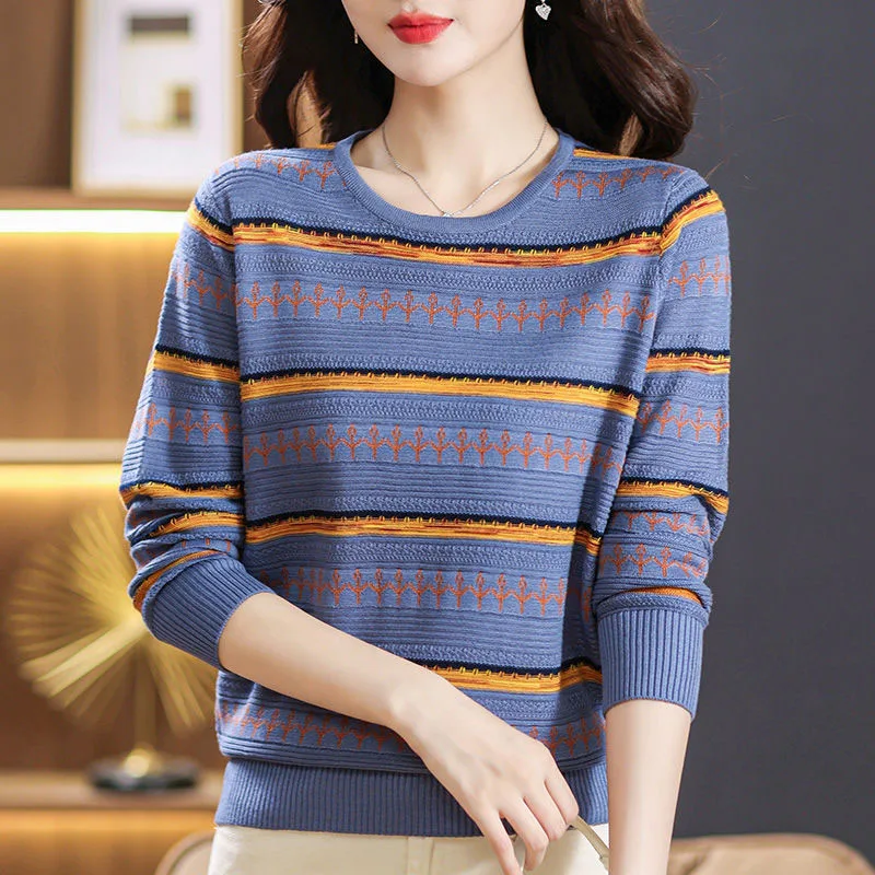 Autumn Fashion Simple Commuting Round Neck Stripe Loose and Versatile, Reduced Age Middle Aged Mom\'s Knitted Long Sleeve Sweater