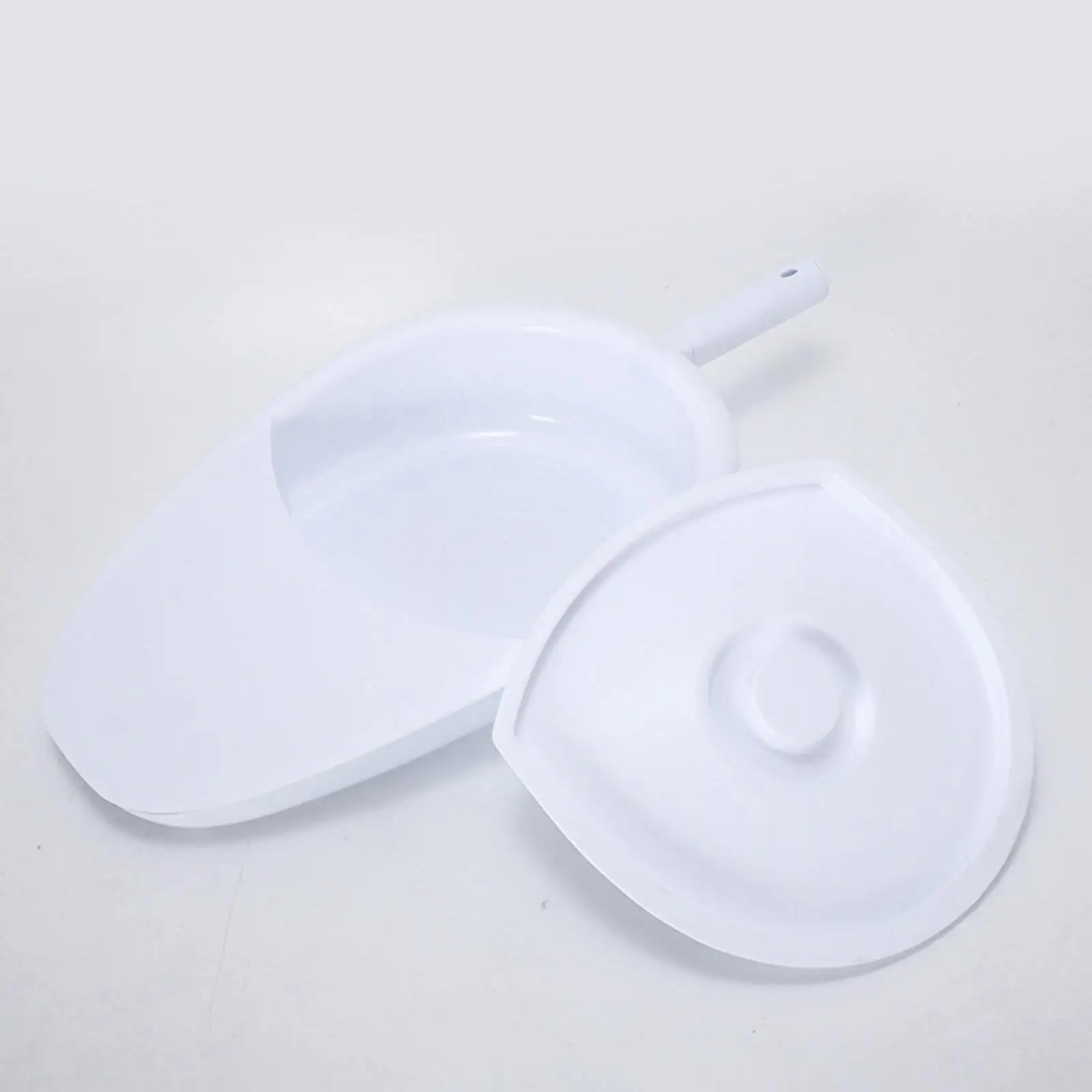 Universal Bedpan for Men and Women Odor Control Durable PP Material Home Care Urinary Collection Solution