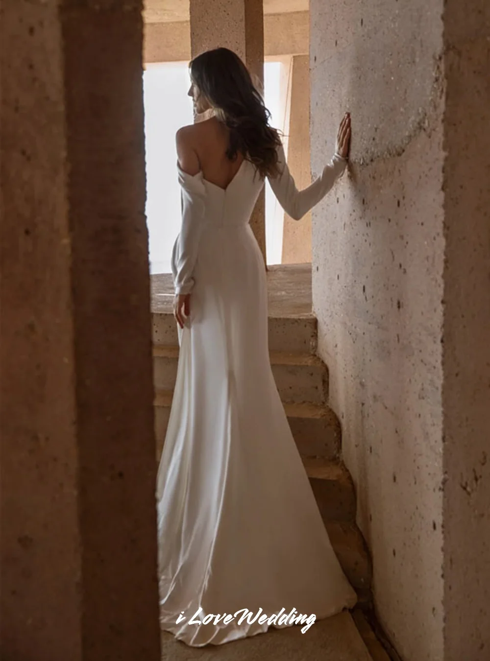 White One Shoulder Wedding Dresses 2025 Satin Long Sleeve O-Neck Backless pleated Mermaid Side Split Sweep Train Customized