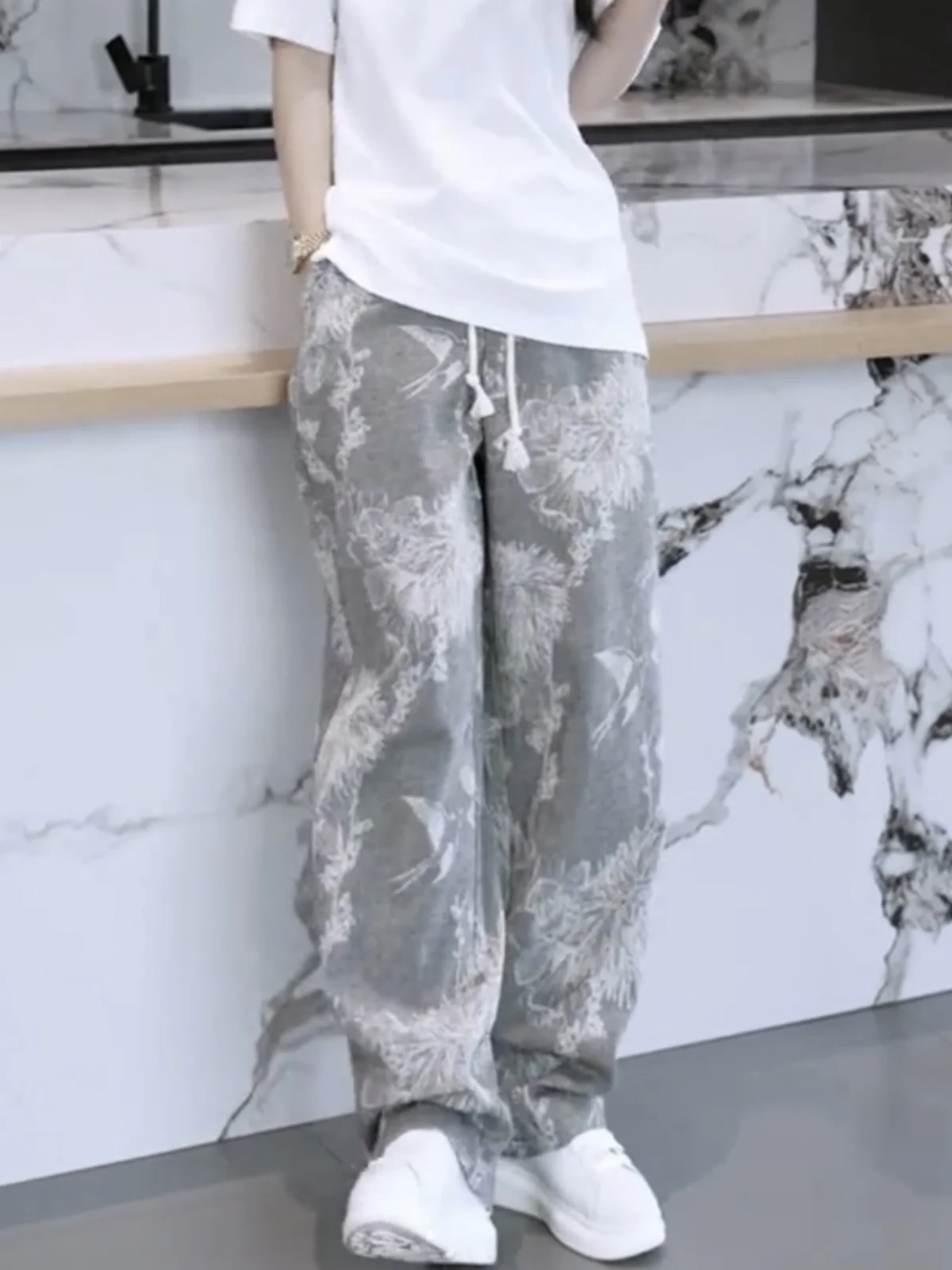 

Spring New Men's Casual Pants Straight Leg Wide Leg Jeans Floral Embroidery Breathable Comfortable Loose Fit Spring