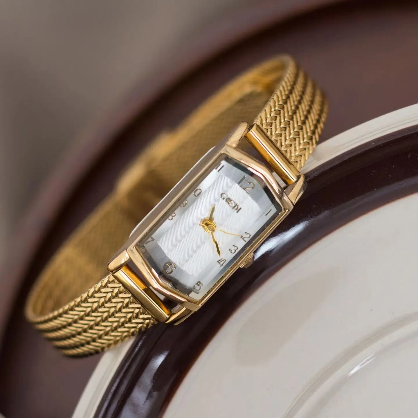 Women's Watches Elegant Square Dial Quartz Movement Wristwatch Waterproof Stainless Steel Ladies Watch Female Gift Cadeau Femmes view 2