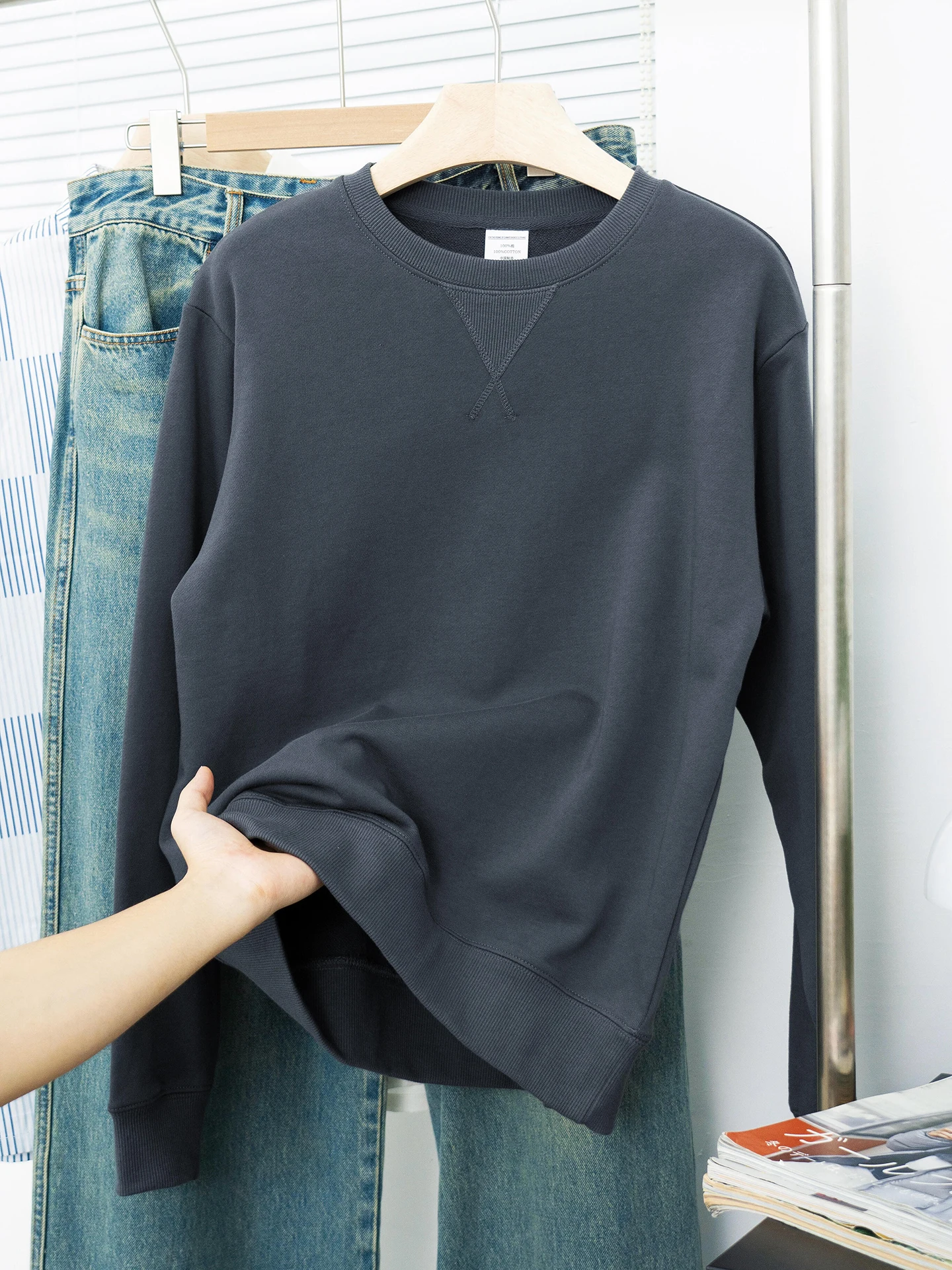 

Мужской свитшот из хлопка Loopba, плотность 380 г, свободный крой, длинный рукав, круглый вырез, базовая модель, удобная верхняя одежда.