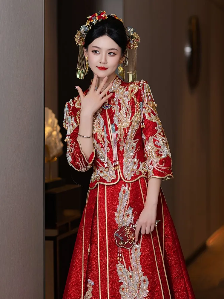 

New Chinese-style wedding dress gown bridal toasting heavy industry for women