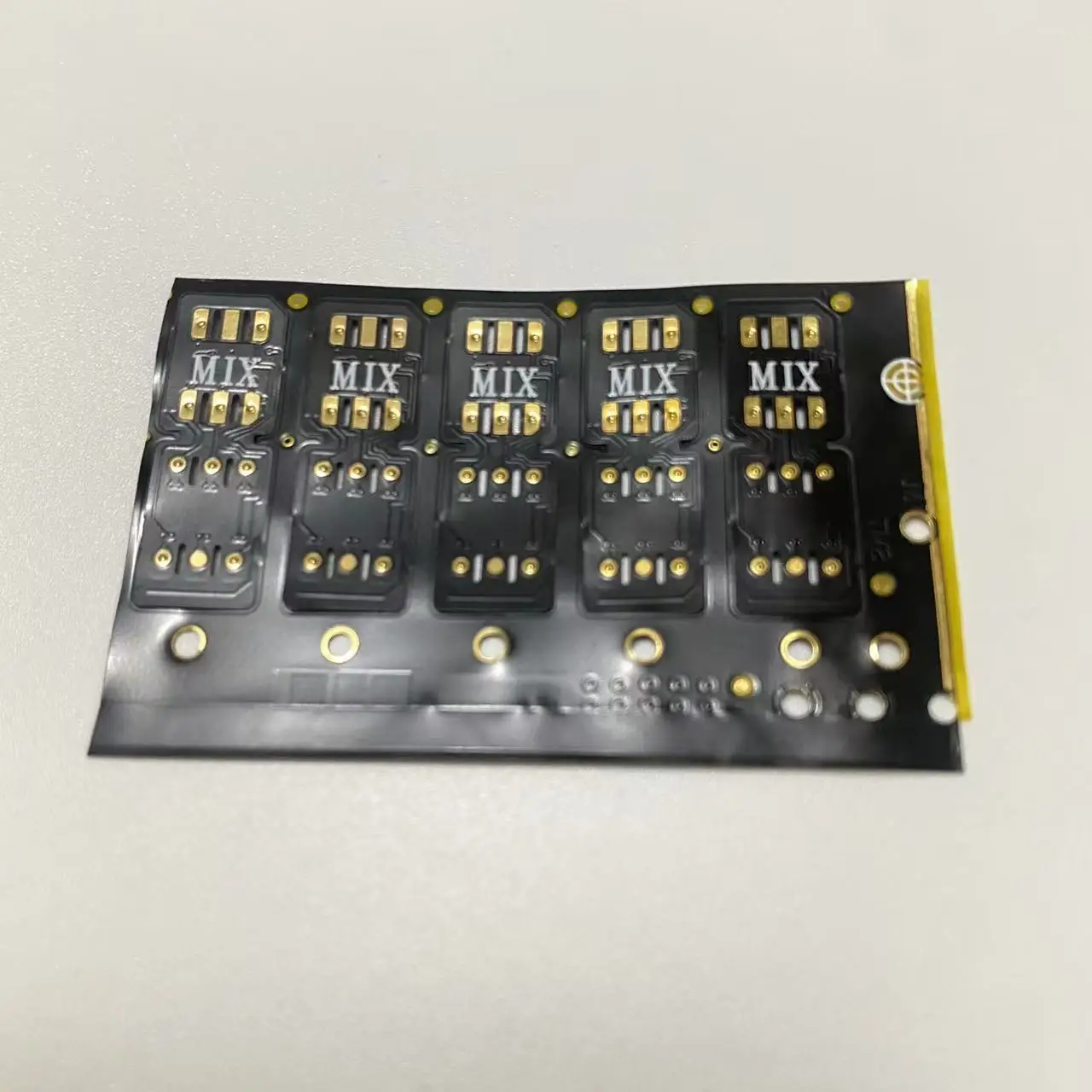 

SIMHUB MEP V1.0 DB new model For IP13 to 16promax No need setting /Just insert it and use it