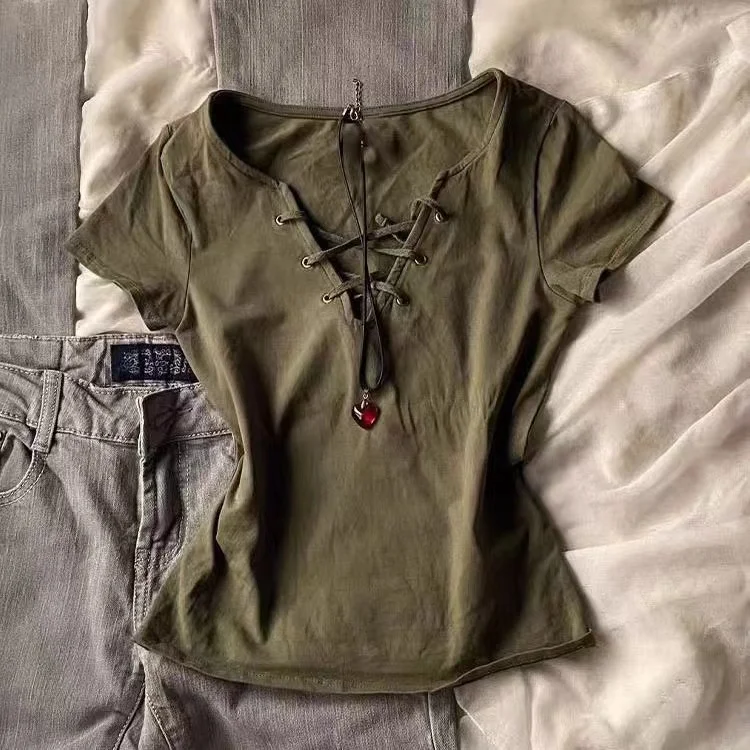 Y2k Vintage Polo Shirt Woman Gothic Slim V-neck Button American Letter Print T-shirts Punk Short Sleeve Harajuku 90s Rock Tees