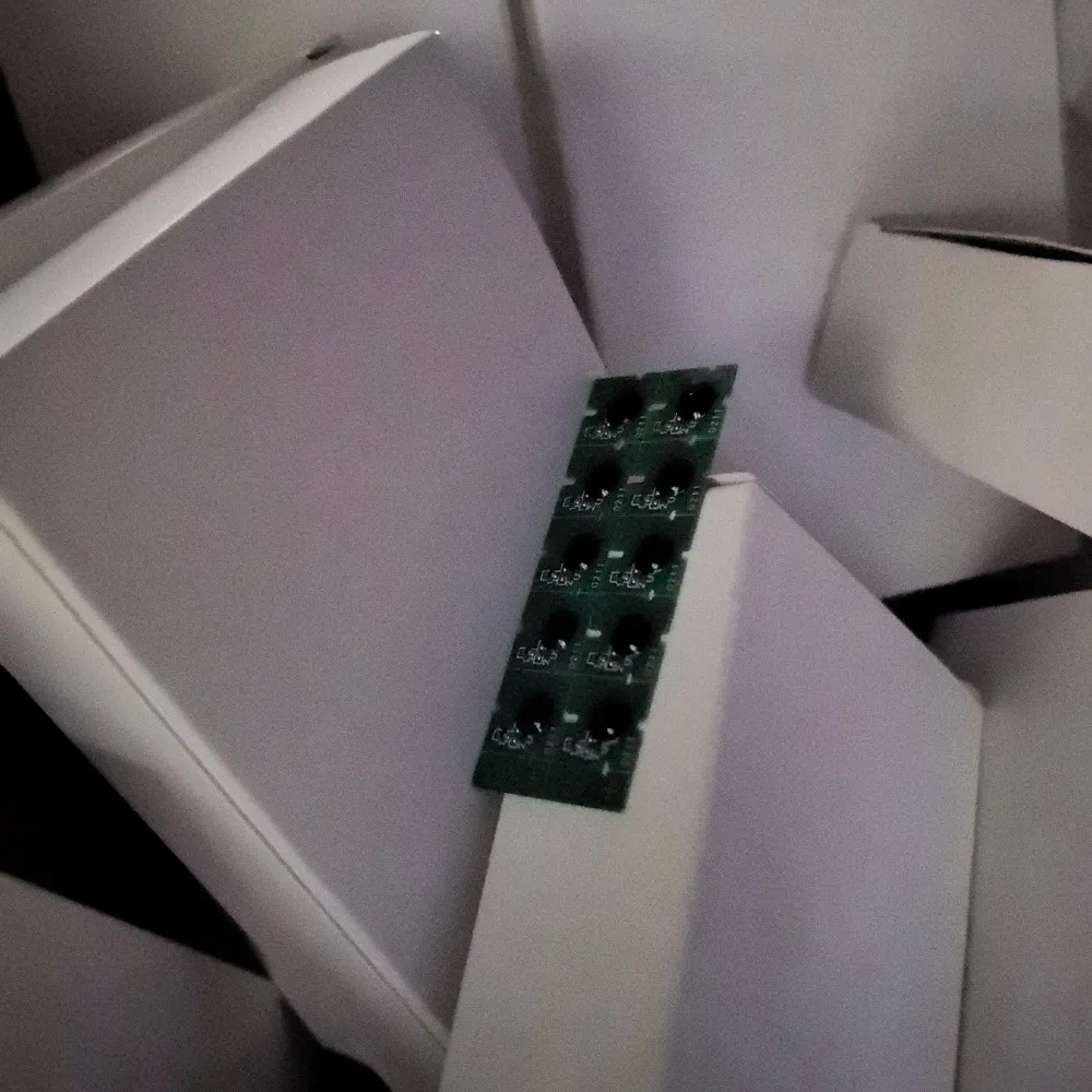 

Чип резервуара для обслуживания T6193 6193 для EPSON Sure Color T3200 T5200 T7200 T3000 T5000 T7000, детали принтера плоттера