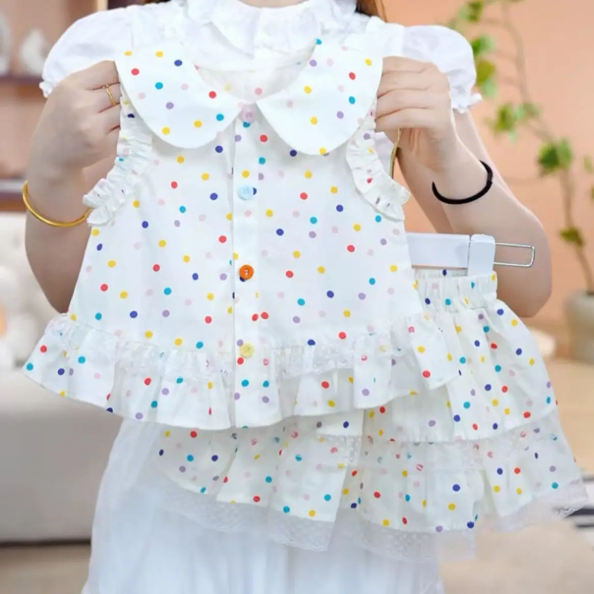 

Girl's Two-Piece Summer Set Colorful Polka Dot Pleated Vest+Layered Skirt, Suitable for Cute Casual Outfits for Little Girls