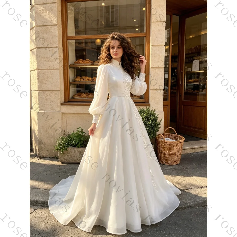 Customized High Neck Fluffy Long Sleeved Satin Wedding Dress 2026 Diagonal Lace Decal A-line Bridal Gown Suitable for Parties