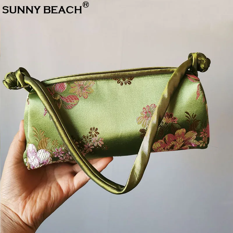 Fashion Luxury Chinese Style Silk Bag Women Handbag  Japanese Hand Embroidery Totes Cheongsam Female Cosplay Bags Clutch