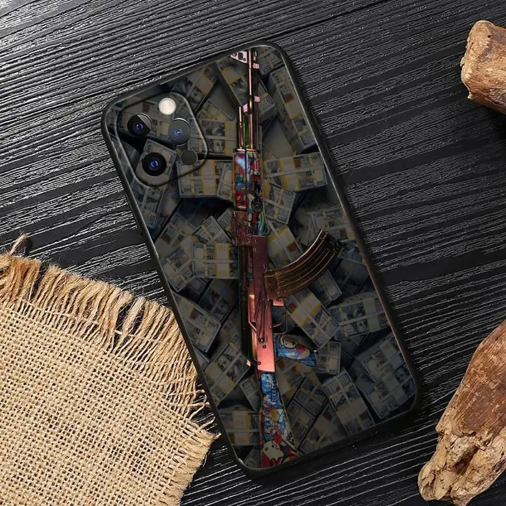 

Gun design pattern phone case suitable for iPhone 16 17 15 14 13 12 11 Pro/Max/Plus all inclusive frosted soft shell