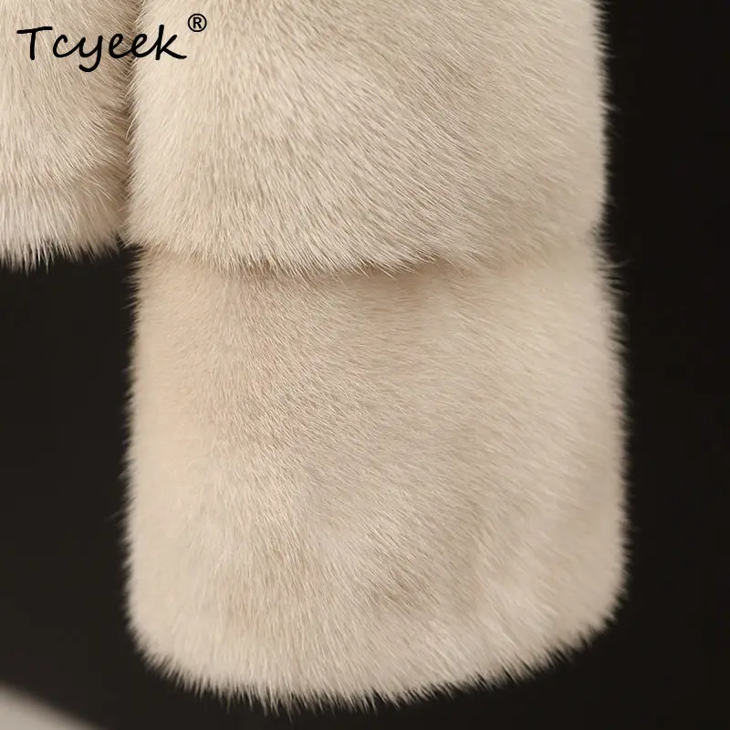 Tcyeek abrigo de piel de visón Natural ropa de invierno para mujer abrigos cálidos de visón entero para mujer nuevo en prendas de vestir exteriores estilo corto 2025 Fourrure Femme