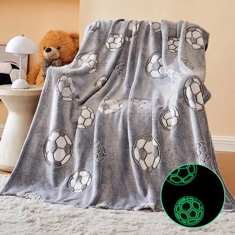 Glow-in-the-dark football blanket，Soft and lightweight flannel throw blanket suitable for beds and sofas，Teenage boy/Girls' Glow