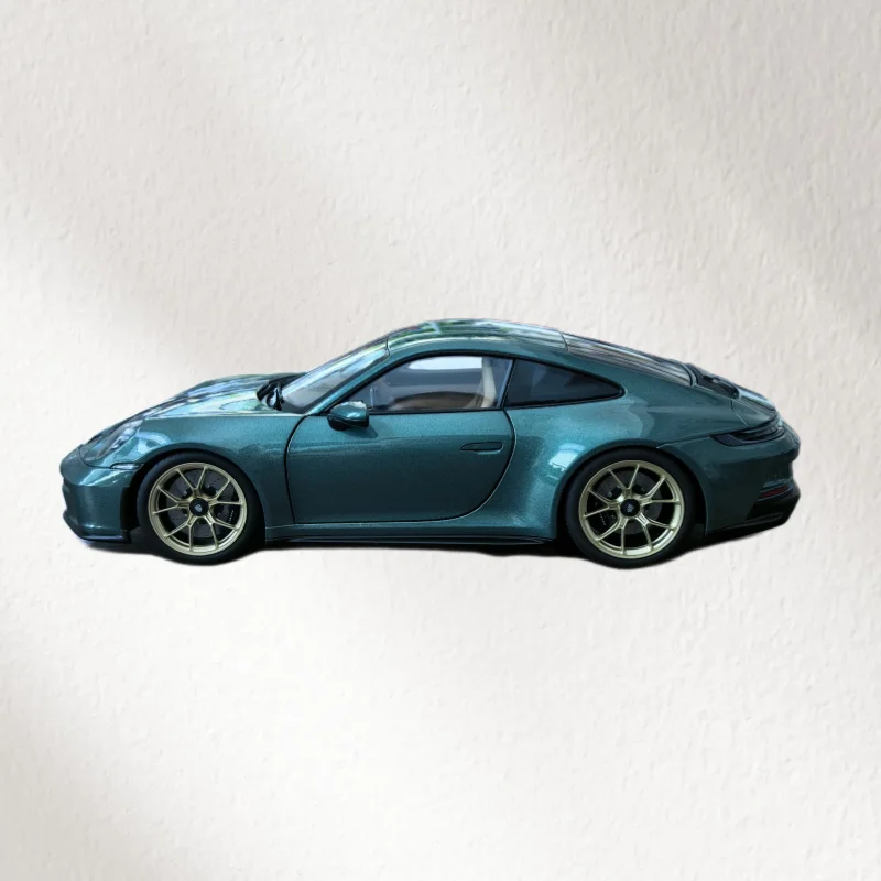 Normv diecast 1/18 escala porsche liga modelo carros porsche 911 gt3 2021 verde jogar veículos brinquedos para meninos presente caixa original