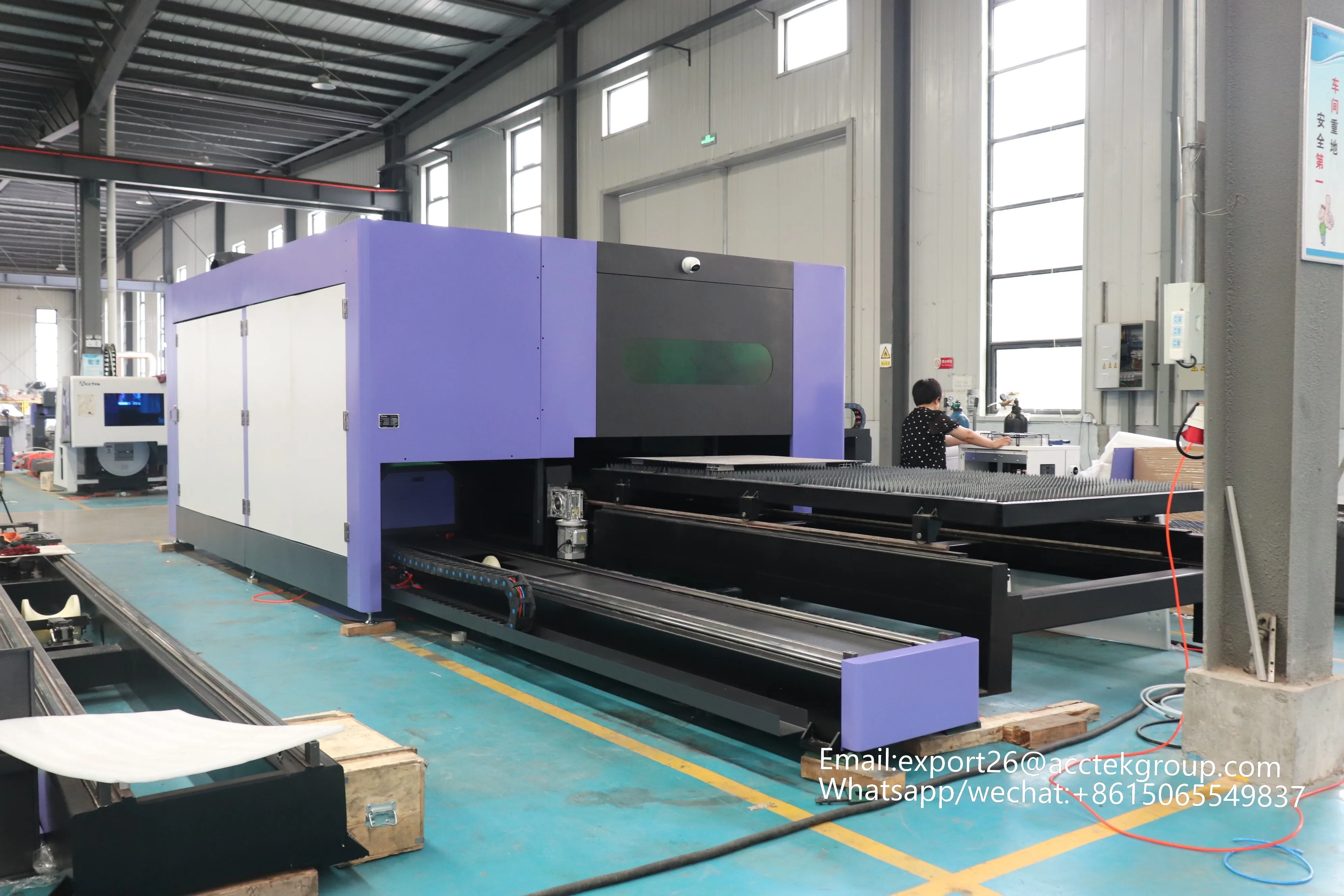 3000x1500mm tube and plate carbon steel aluminum fiber laser cutting machine 3000W 4000w