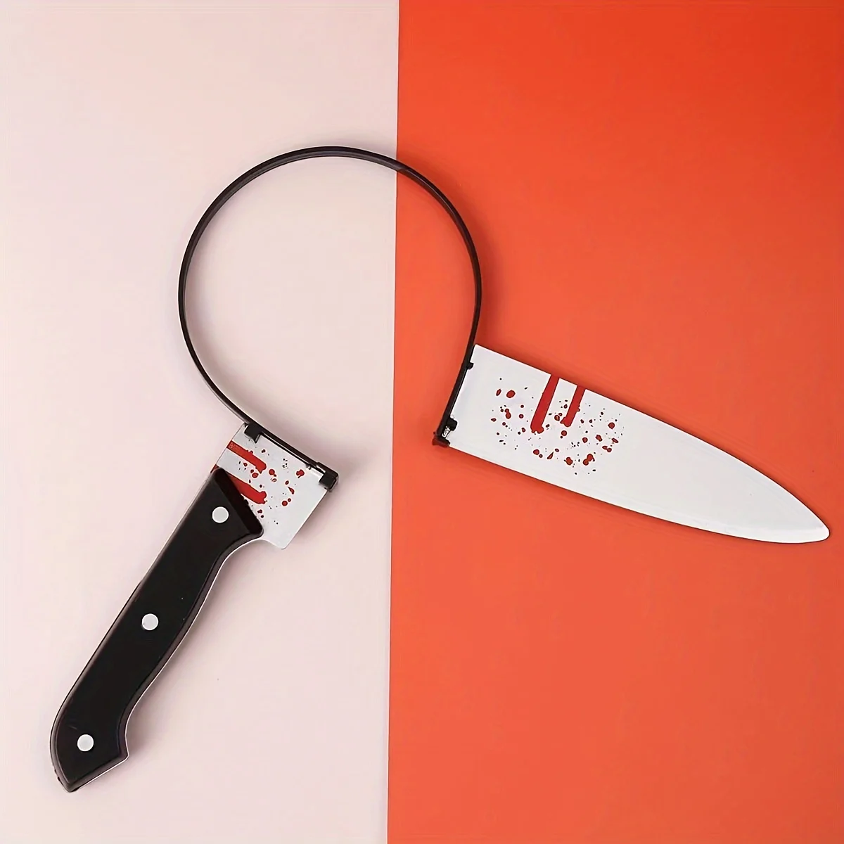 Accesorios festivos para fiesta de Halloween, tocado aterrador, cuchillo falso de plástico con gorro de sangre a través de la cabeza