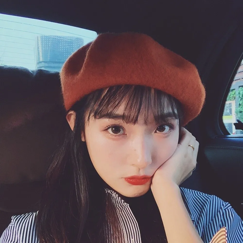 

Comfortable Cloud Women Wool Berets Plush Keep Warm British Beanie Hat Solid Color Elastic Painter Caps Ladies