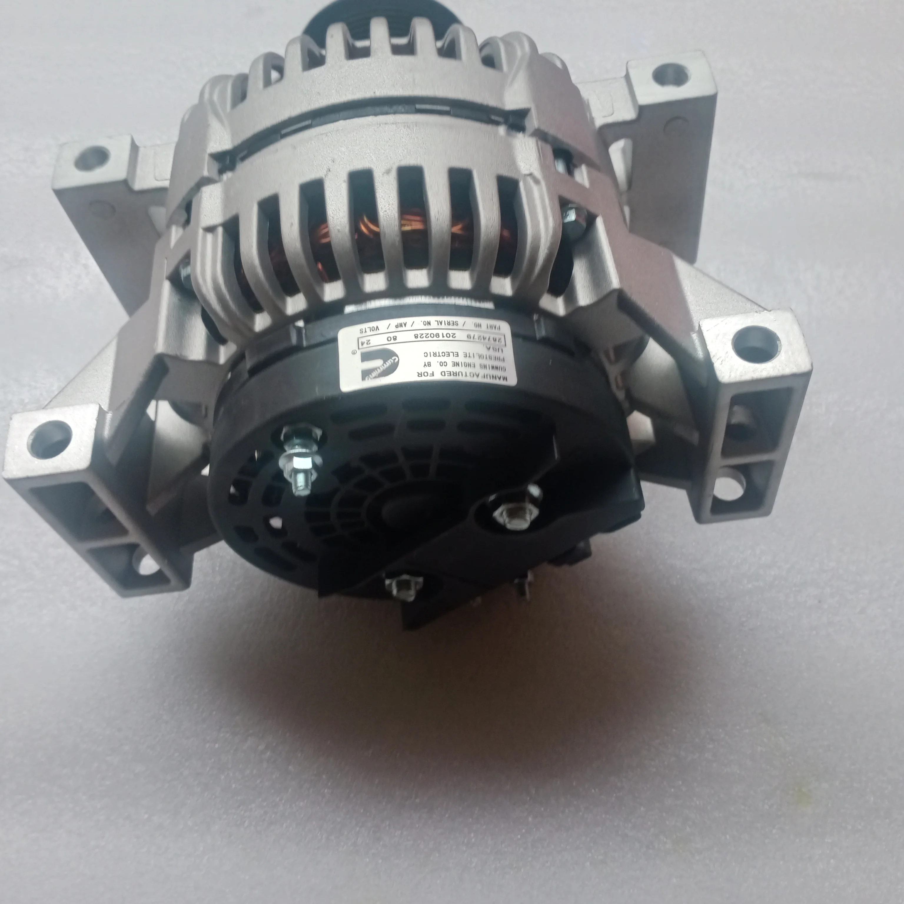 High quality engine parts ISZ13 28V 80A alternator 2874279 with nice price