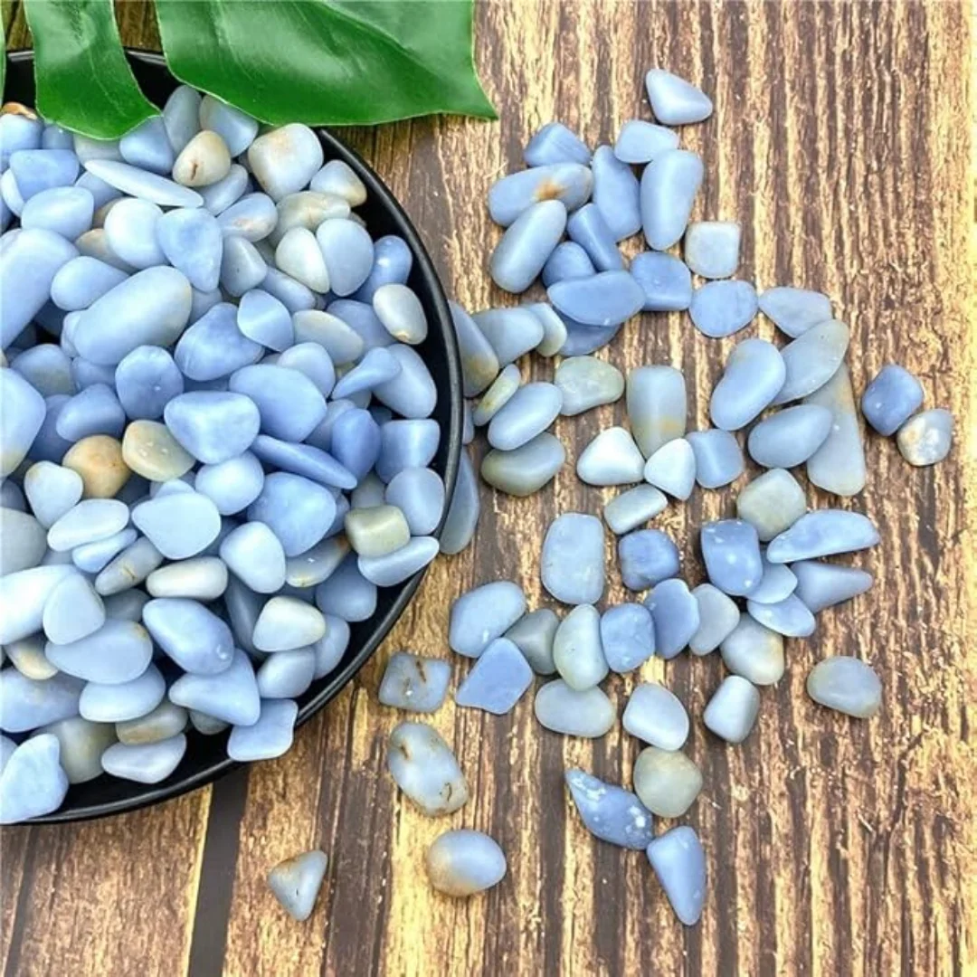 رقائق أنجليت 3-12 مم، رقائق أنجليت هبط، رقائق أحجار أنجليت الطبيعية شبه هبط، كريستالات صغيرة مطحونة، غير محفورة