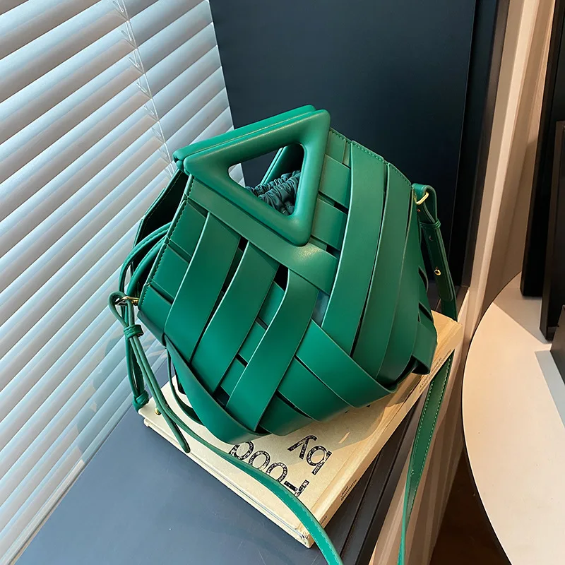 Single Shoulder Crossbody Bag, Female Niche Design, Vegetable Basket Woven Bag, Fashionable Texture, Clip On Handbag