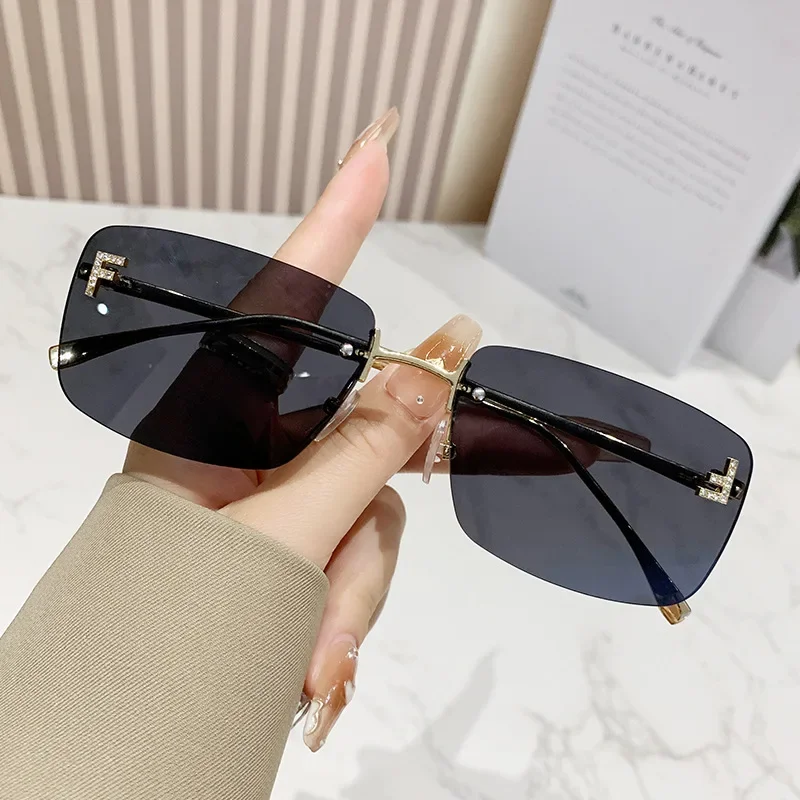 QVQV Rimless Diamond Letters Sunglasses Fashion Square Metal Sun Glasses for Women Luxury Brand Designer Small Face Shades