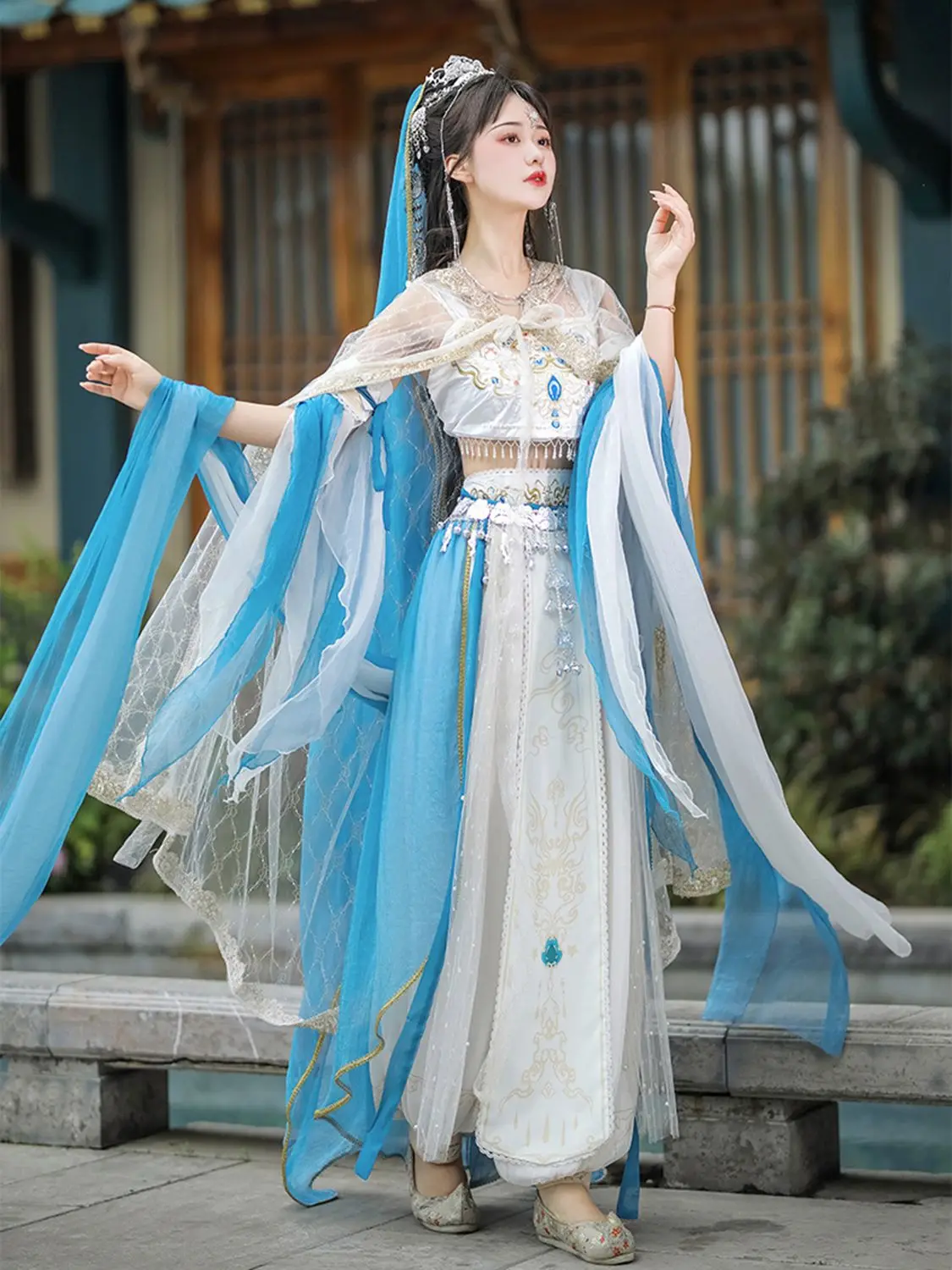 Chinesisches Hanfu-elegantes Dunhuang-Tanzkostüm für Frauen, klassischer chinesischer Stil, Performance-Anzug, weibliche Tanzkleidung