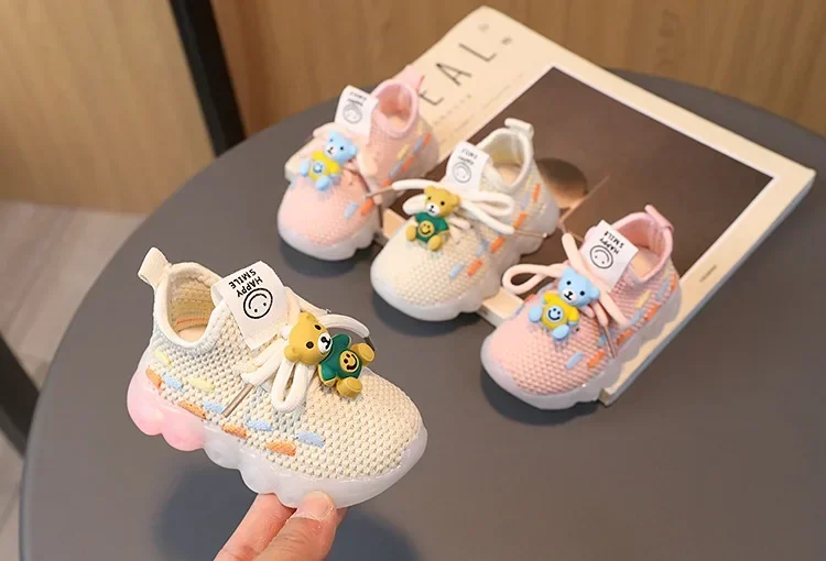 Mode kinder Leuchtende Turnschuhe LED Blinkende Schuhe für Mädchen Baby Casual Schuhe Frühling Herbst Heißer Verkauf Kleinkind Sport Schuhe – Detail 9