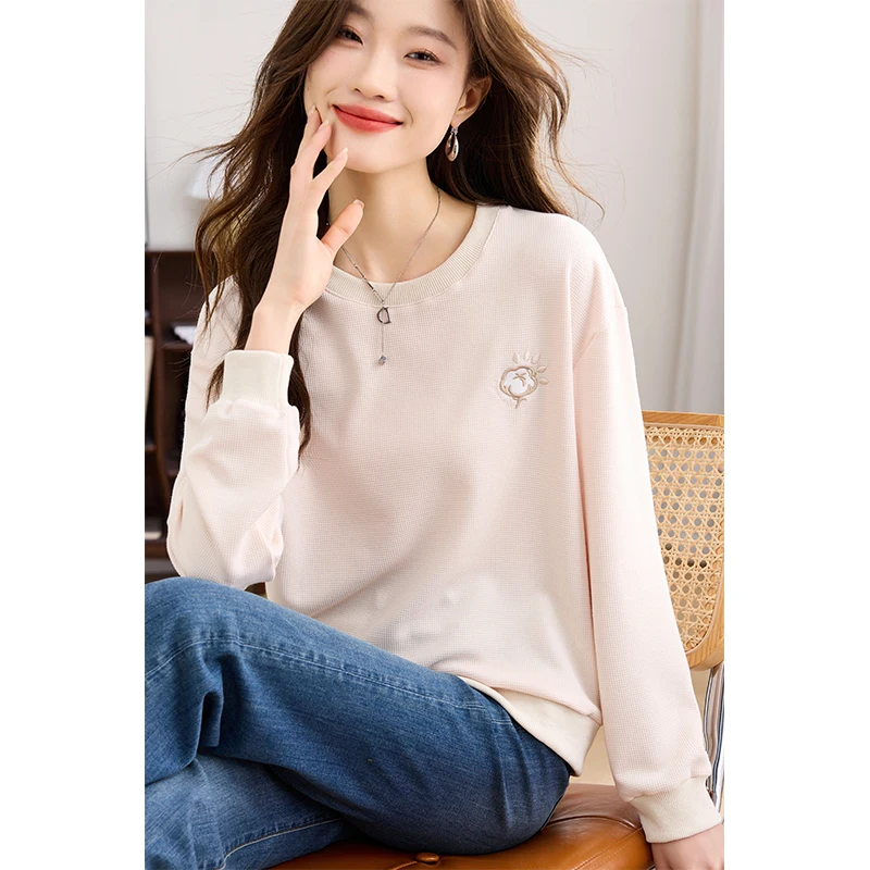 

Women's Apricot Embroidery Long Sleeve Sweatshirt O-Neck Casual Sports Pullover Ladies Tops Spring Autumn Fashion 2023