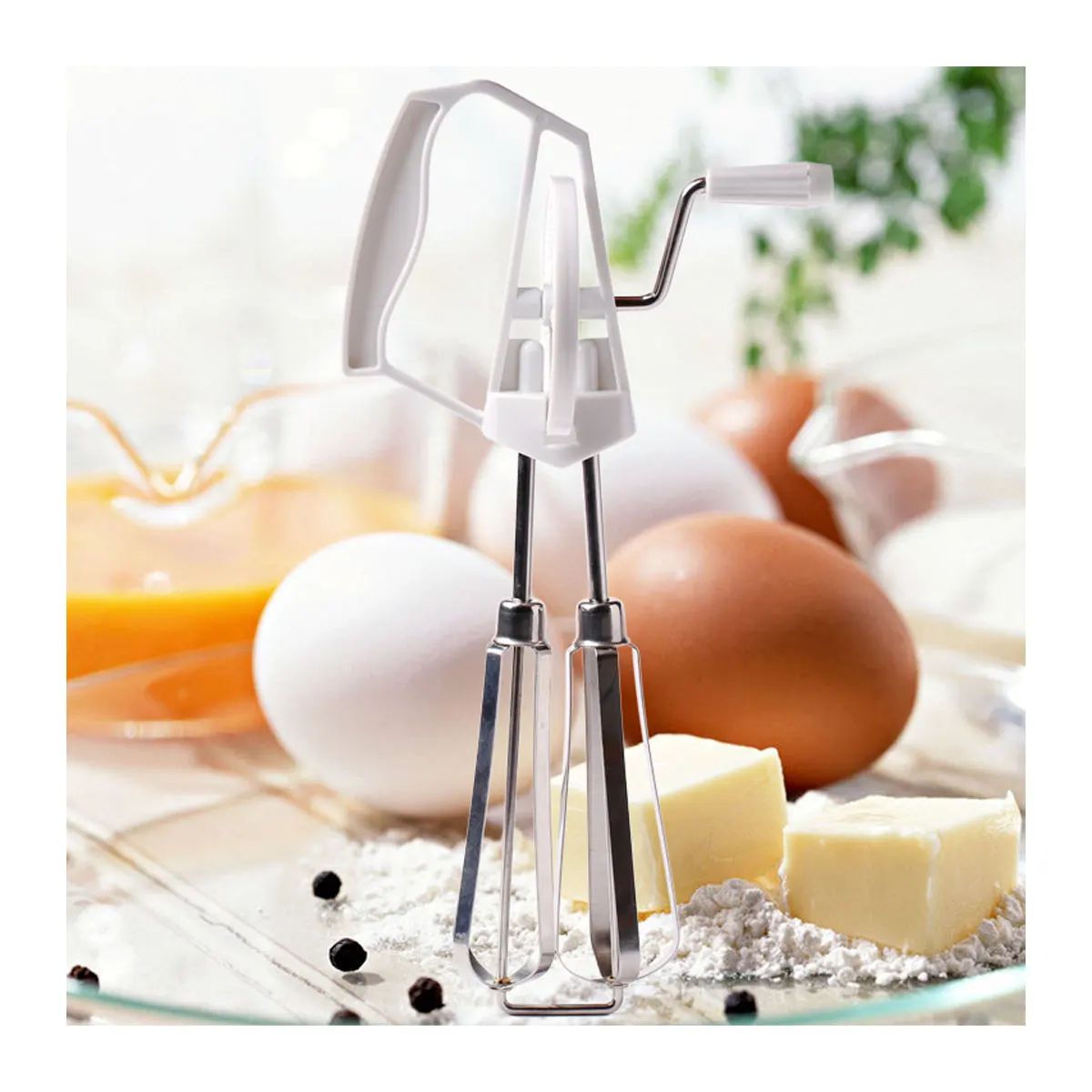 

Stainless Steel Egg Beater Spiral Mixer Plastic Kitchen Gadget White Hand Whisk Mixer Tool for Eggs Sauces Beverages