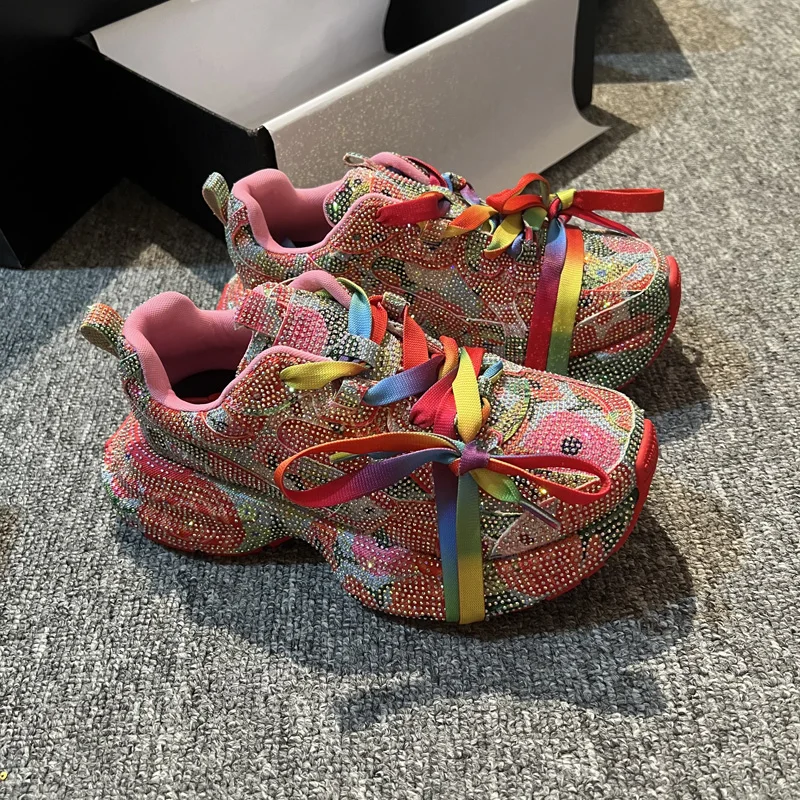 أحذية جديدة لخريف 2025 مصنوعة من حجر الراين بالكامل للأب في الهواء الطلق متعددة الاستخدامات ونعل سميك وقابلة للتنفس لزيادة الارتفاع أحذية الجري الرياضية #5